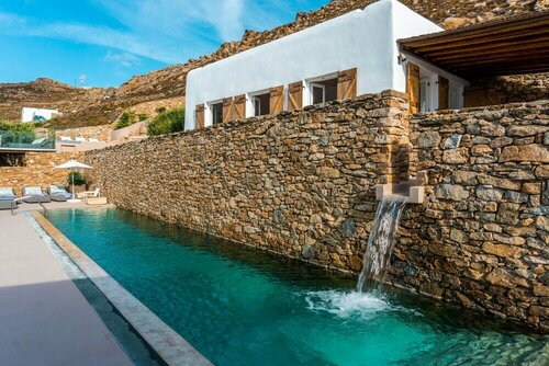 Villa Ester with Heated Pool & Hot Tub, Забронировать Вилла Отели острова Миконоса с бассейном, Бассейн