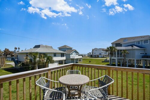 Second Wind House 4110 3 Bedrooms 2.5 Bathrooms Home, Забронировать Дом для отпуска Галвестон Texas Gulf Coast