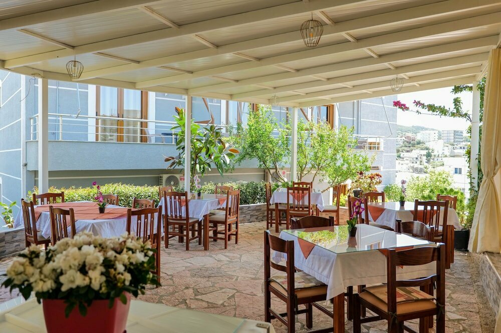 Hotel Milo