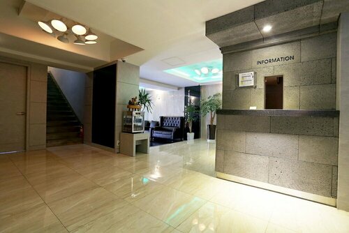 AC Hotel by Marriott Seoul Geumjeong, Забронировать Отель Отели Кунпхо с парковкой, Парковка
