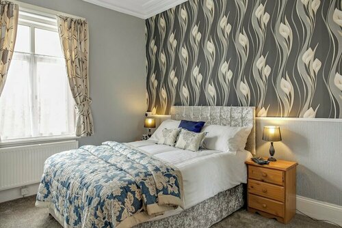 The Chesterfield Guest House, Book Pension Torquay hoteller med parkering, Parkering