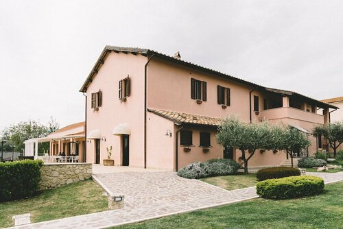 Tenuta Marchesi Fezia, Book Hotel Narni Umbrien