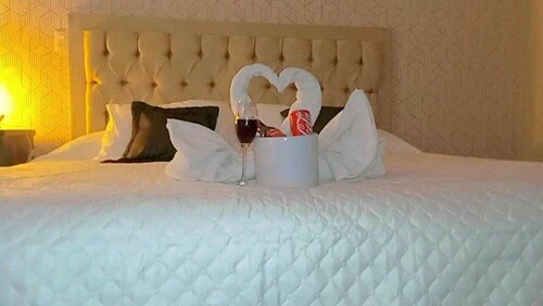 Línea Divisoria, Prenota Hotel Pachuca Hidalgo