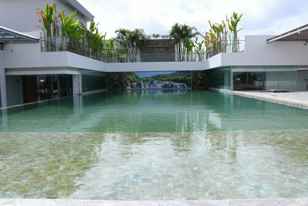 Koulen Central Hotel
