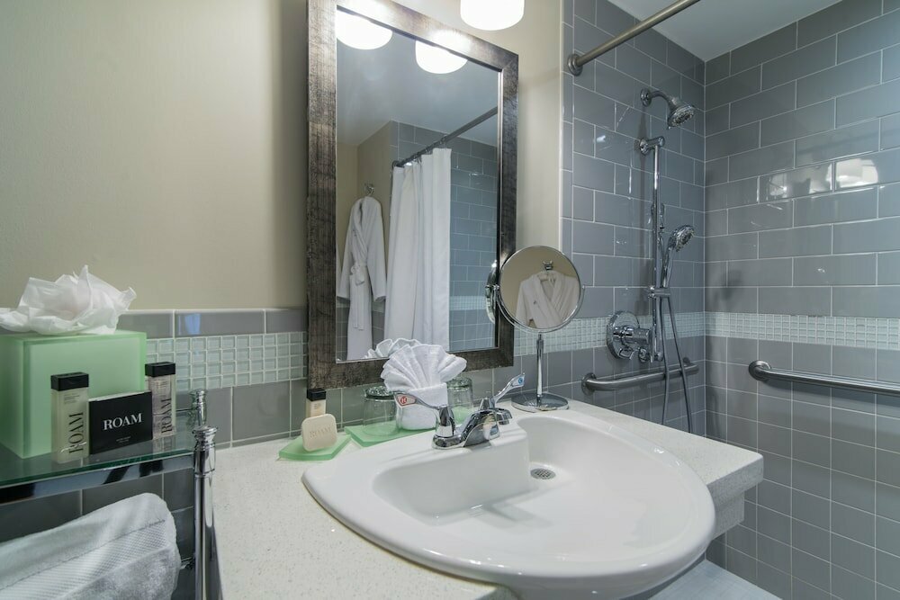 Orchid Key Inn