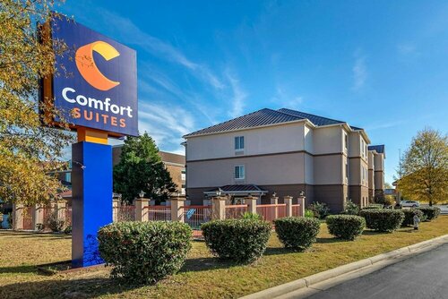 Comfort Suites Montgomery, Rezervovat Hotel Montgomery Alabama
