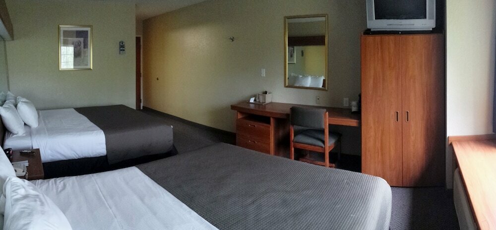 Microtel Inn & Suites by Wyndham Beckley East
