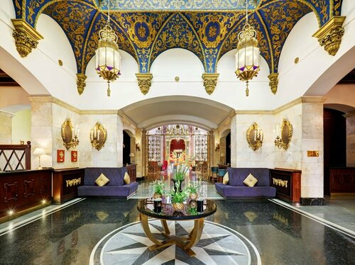 Hilton Moscow Leningradskaya, Rezervovat Hotel Moskva hotely se snídaní, Snídaně