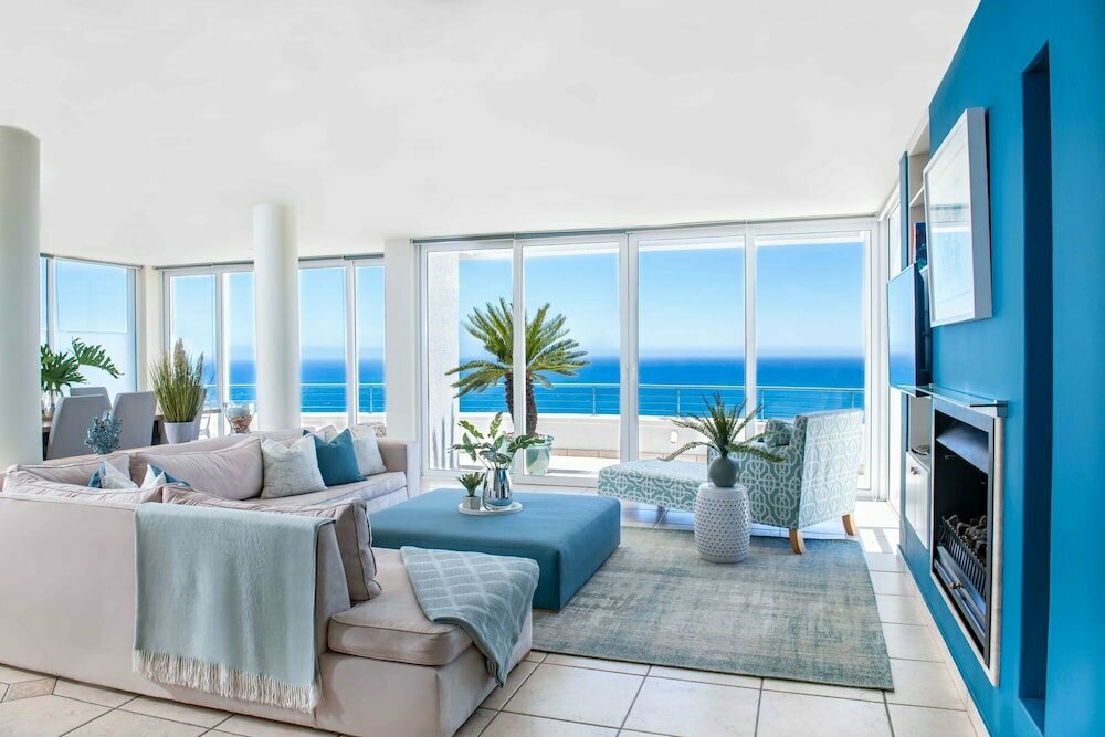 Modern Camps Bay Apartment