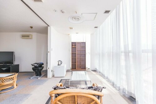 OYO Joetsu Central Hotel Takada-Nakamachi, Prenota Hotel Hotel a Koshinetsu con parcheggio, Parcheggio