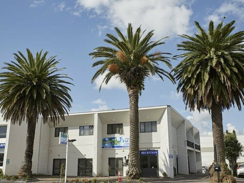 Three Palms Lodge, Book Mini-hotel Manukau Auckland
