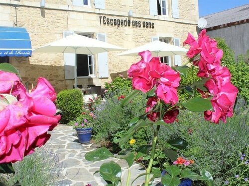 Hôtel de France et de Russie, Забронировать Отель Отели Green Perigord с завтраком, Завтраки