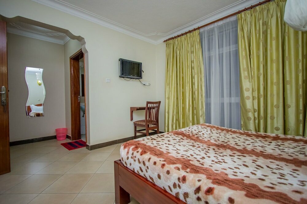 Jevine Hotel