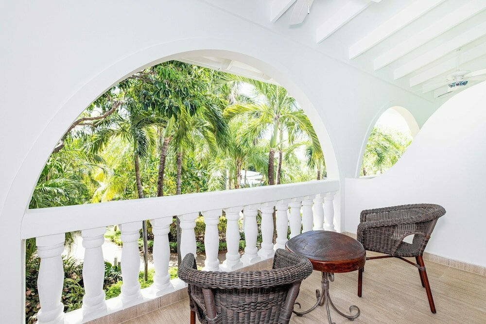 Hotel Tamarindo Diria Beach Resort