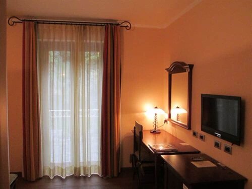 La Darsena Boutique Hotel & Restaurant, Prenota Boutique Tremezzo Como