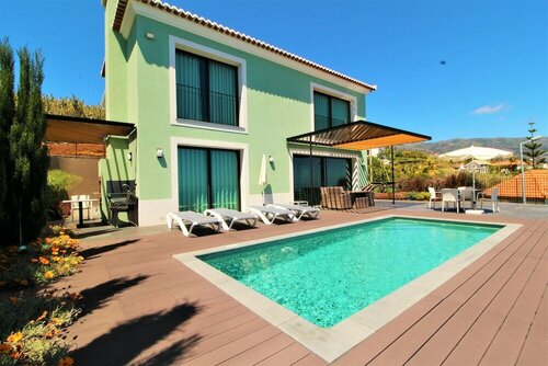 Green Eden Villa 5 Stars With Pool, Забронировать Вилла Отели Празереш 4 звезды, 4*