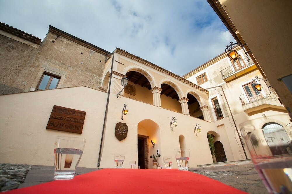 Castello di Altomonte