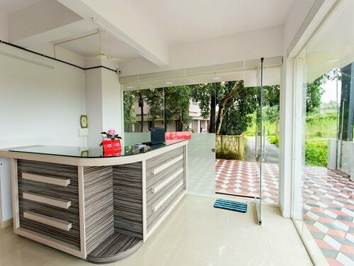 OYO 15599 Reem Residency, Забронировать Отель Недумбассери штат Керала
