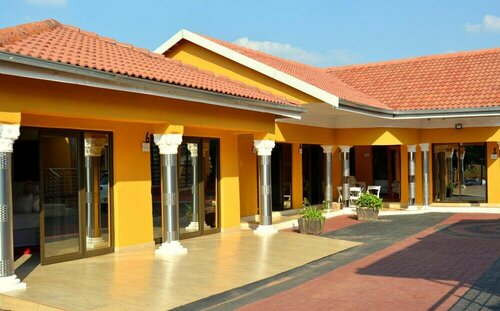 SelaMod Village Guest House, 예약 게스트하우스 Tshaneng North West