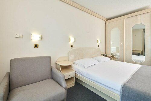 Hotel Gran Vista Plava Laguna, Забронировать Отель Отели Пореч с питанием, Пансион