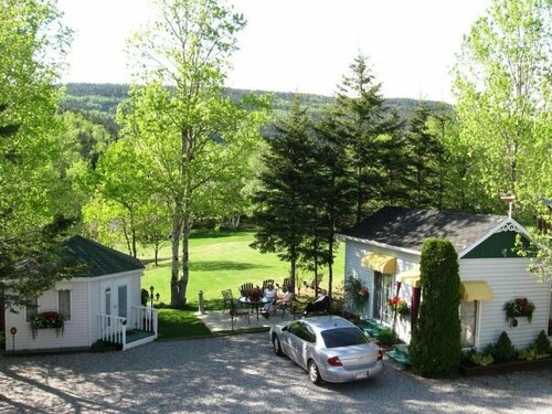 auberge maison gagne, Reservar Albergue Hotéis em Manicouagan com estacionamento, Estacionamento
