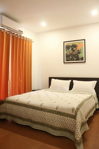 Jungle Hut- Annabelles Beach Apartments at Bernard Simao Calangute, Varaa Huoneisto Candolim 