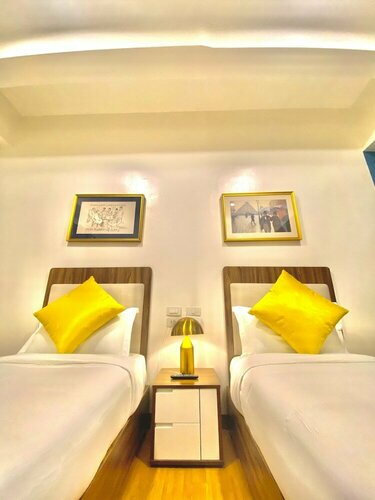 I - Suites Hotel, Varaa Hotelli Malate 
