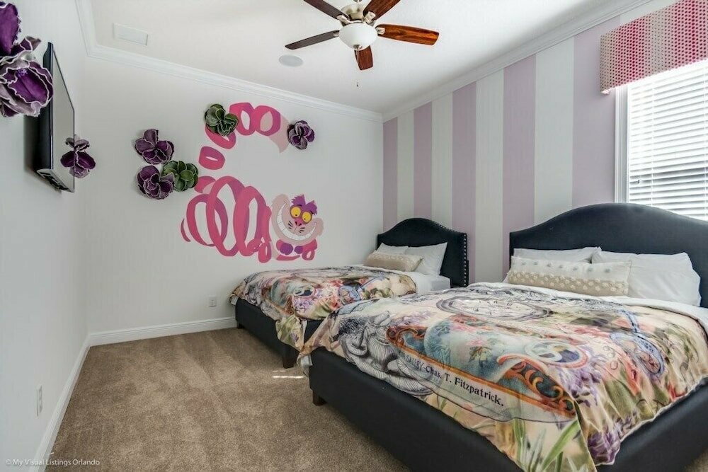 Lavish Reunion Resort Pool With Theater Room! 7 Bedroom Villa by RedAwning