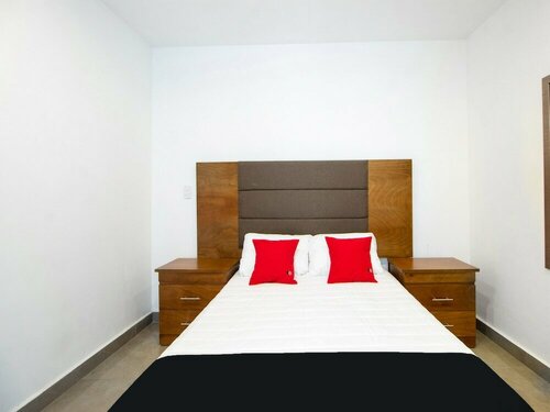 Capital O Hotel San Jose, San Luis Potosi, Забронировать Отель Отели Сана Луис Потоси 3 звезды, рядом с Собор в Сан-Луис-Потоси, 3*