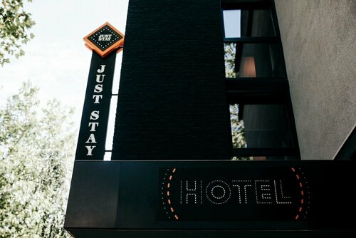 JustStay Ratingen Hotel & Apartments, Забронировать Апартаменты/квартира Ратинген Северный Рейн-Вестфалия, рядом с City Theatre Ratingen