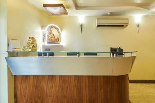 Super Townhouse Oak Hotel Shubhangan Near Juhu Beach, Забронировать Отель Отели Мумбай 3 звезды, 3*