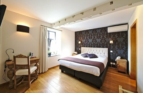 Hotel Le Saint Hadelin, Забронировать Отель Уйе провинция Намюр