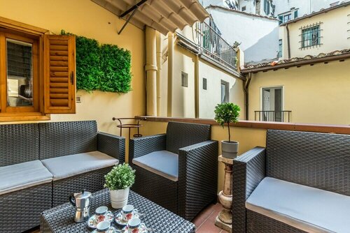 Wine Apartments Florence Sangiovese, Забронировать Апартаменты/квартира Флоренция Тоскана, рядом с Генеральное консульство Испании во Флоренции