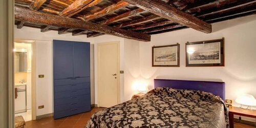 Piazza Navona Suite, Забронировать Апартаменты/квартира Навона Рим, рядом с Станция метро Ottaviano