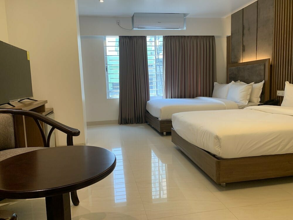 Hotel Holy Gate