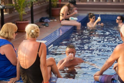 Okay Palace Hotel, Book Hotel Daun Penh 