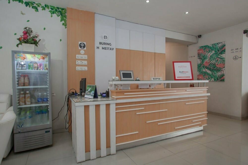 RedDoorz Plus @ Idjen Boulevard Malang