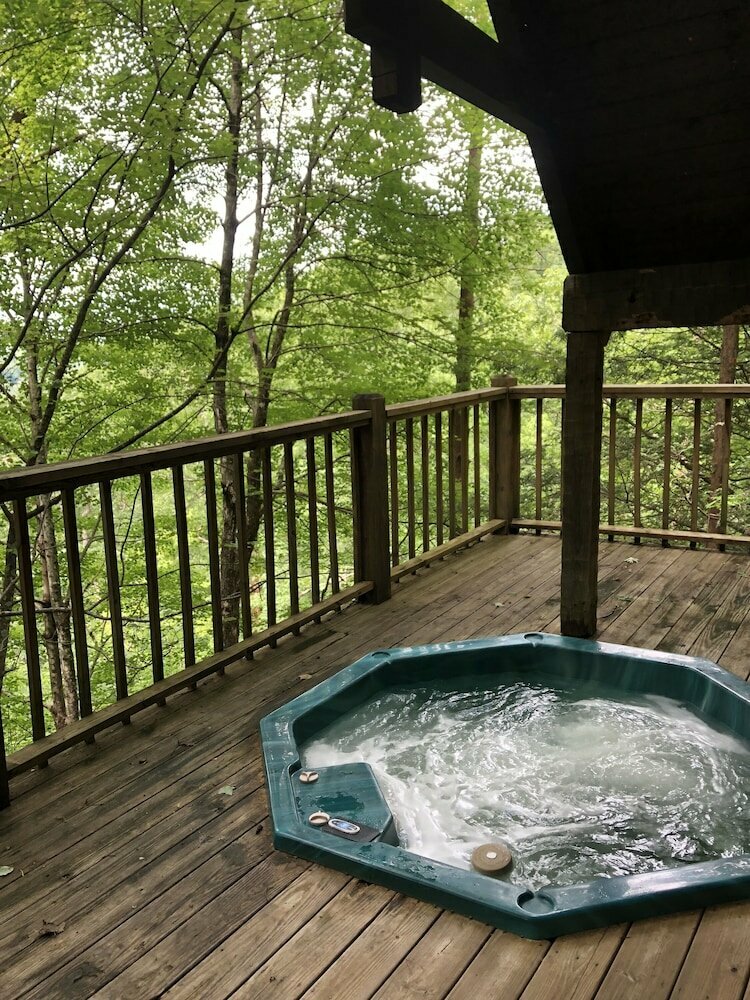 Gatlinburg Adventure Cabins