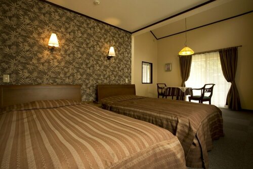 Hotel SAITOU, Забронировать Отель Отели Горнолыжного курорта Хакуба с парковкой, Парковка