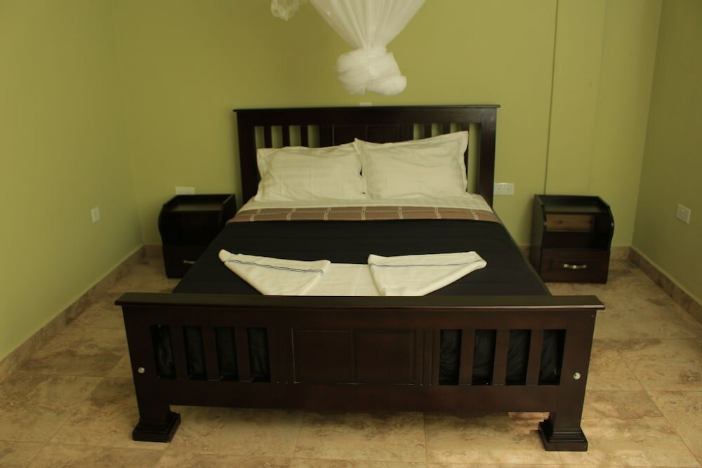 Delta Suites