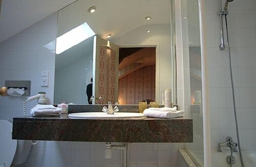Le Chatenet, Reserva ahora Hostal o pensión Hoteles en Aquitania con piscina, Piscina