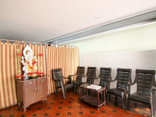OYO 10711 Hotel NSNR Residency, Book Hotel Hoteller i Andhra Pradesh med pool, Swimmingpool