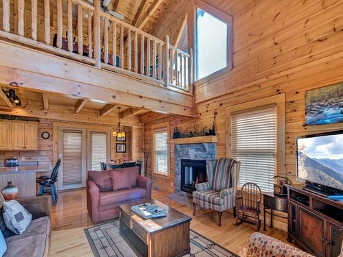 Misty Mountain Hideaway - Three Bedroom Cabin, Забронировать Отель Севьервилл Great Smoky Mountains National Park