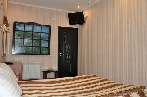 Vena Hotel, Prenota Hotel Hotel a Crimea con parcheggio, Parcheggio