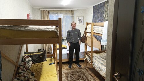 Super Bridge, Boek Hostel Birobidzjan Joodse Autonome Oblast