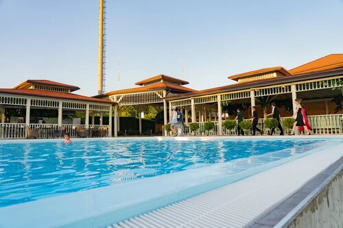 ComPlex Grand Paradise
