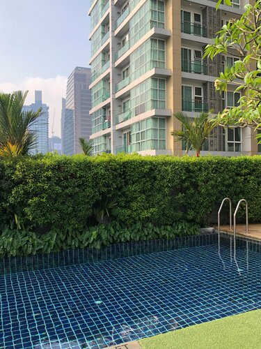 Aloft by Marriott Bangkok Sukhumvit 11, Забронировать Отель Отели Бангкока с бассейном, рядом с Развлекательный центр Nana Plaza, Бассейн