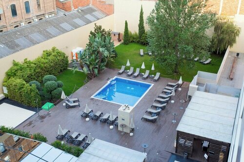 Hotel & Spa Villa Olimpica Suites, Забронировать Курортный отель Сант-Марти Барселона, рядом с Порт Олимпик