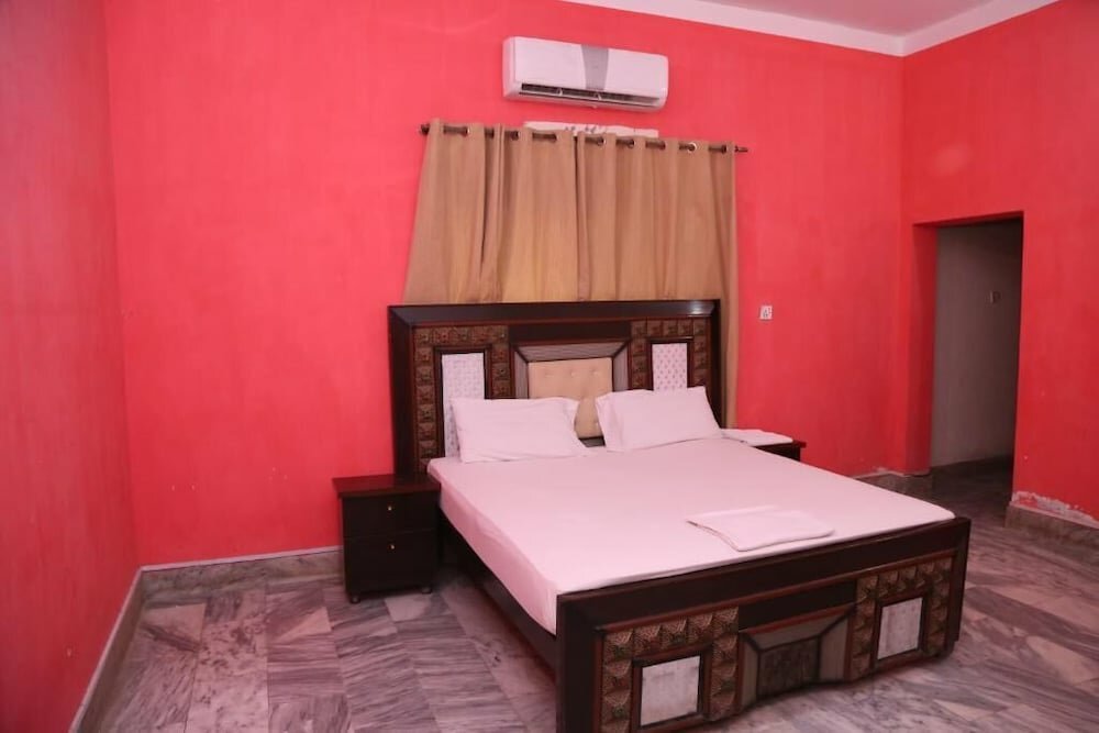 Hotel Sereena residence