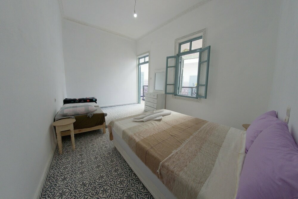 Hostel BE 20
